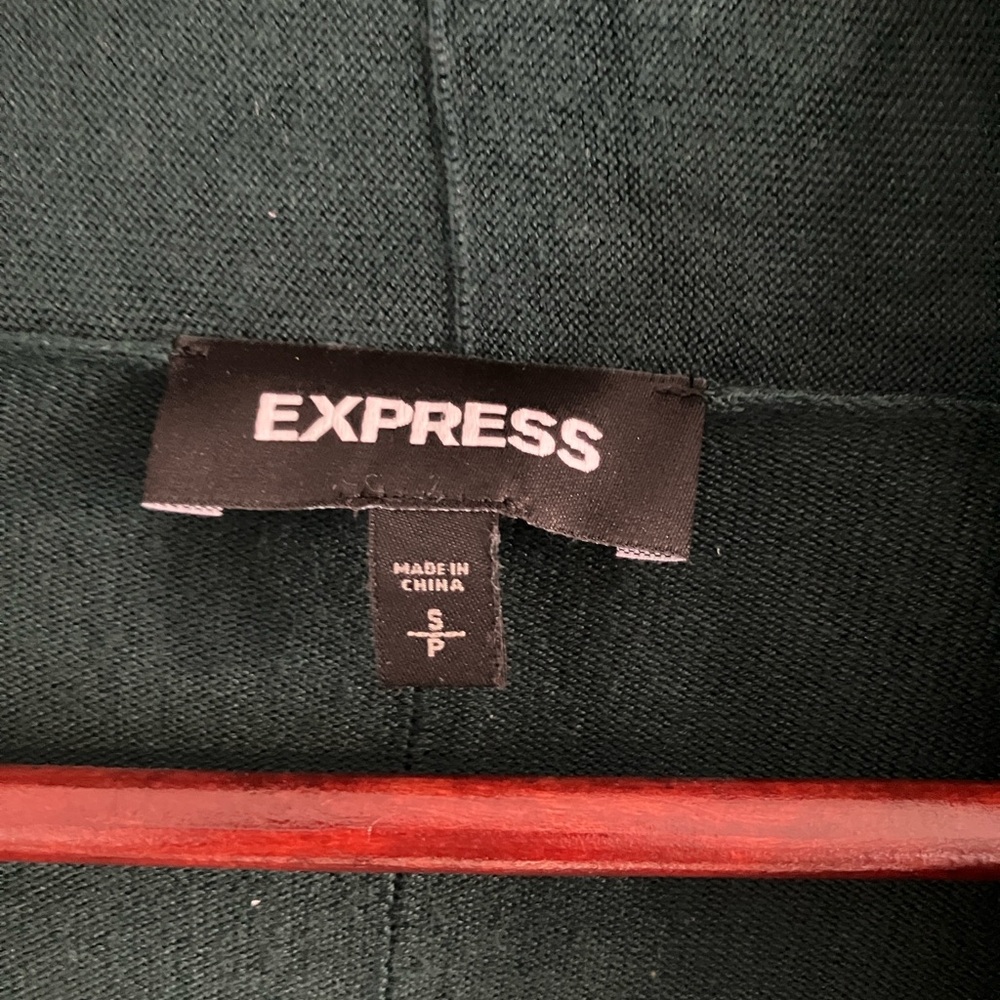 Express Cardigan - Picture 3 of 4